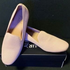 Naturalizer Kit 5 Womens Breathable Loafers